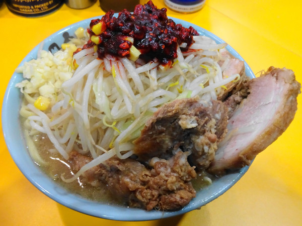 「Ｊ村（1,200円）ニンニク」@ラーメン二郎 八王子野猿街道店2の写真