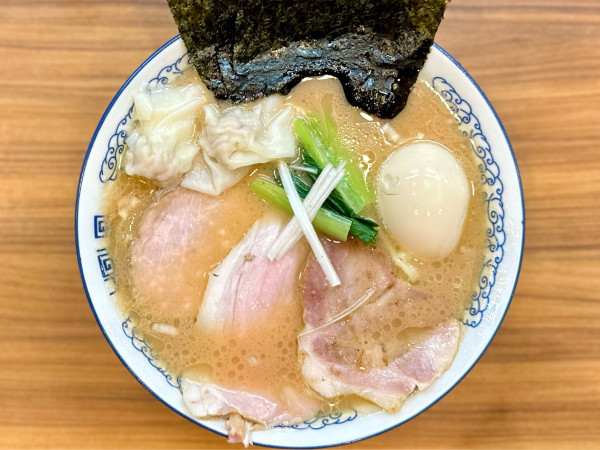 「★＜豚骨蒼翔×YOLO＞コラボラーメン🍜¥1,500」@横浜豚骨醤油ラーメン YOLOの写真