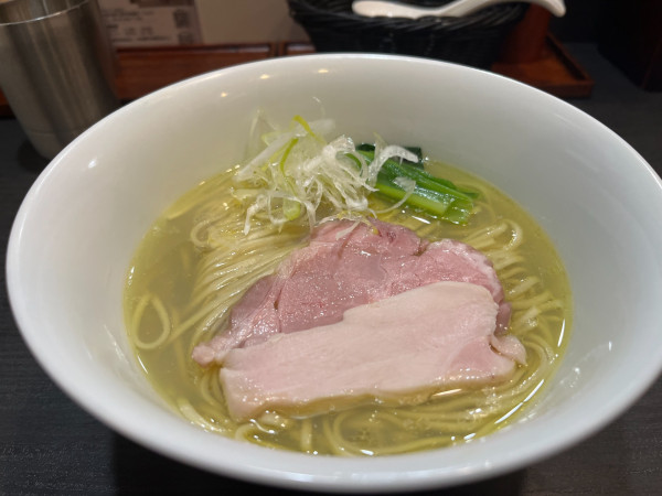 「地鶏と牡蠣」@麺や 福はらの写真