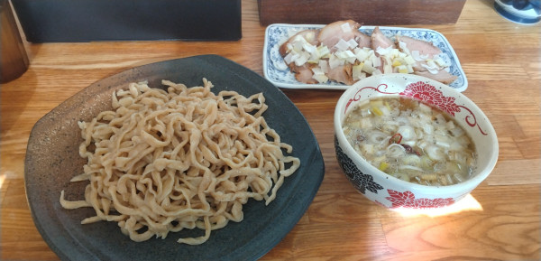 「ﾁｬｰｼｭｰつけそば+ごはん」@中華そば専門 とんちぼの写真