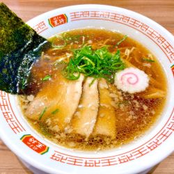 忘れられない中華そば（748円）