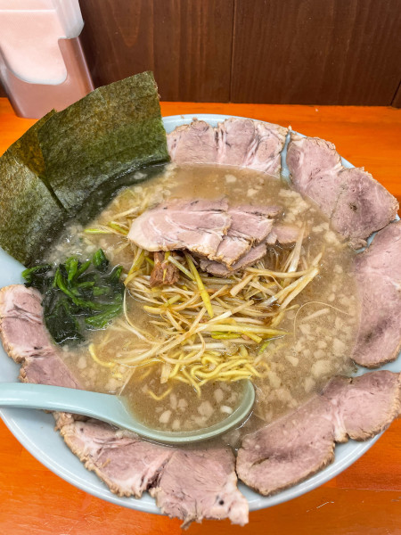 「ネギチャーシューメン（中盛り）」@ラーメンショップ椿 春日部備後店の写真