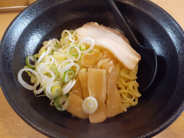 「とんこつ油そば」@味の天徳 柿生店の写真