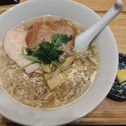 こってり背脂そば