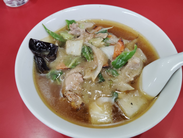 「広東麺　　　（うま煮そば）　　　880円」@中華料理 ポパイの写真