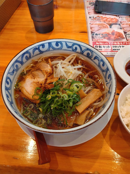「中華そば」@奈良天理ラーメン 天風 豊川店の写真