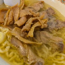 鶏チャーシュー麺 塩味・鶏皮増し