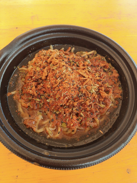 「女王蜂スパイス味噌ラーメン」@麺屋 女王蜂の写真