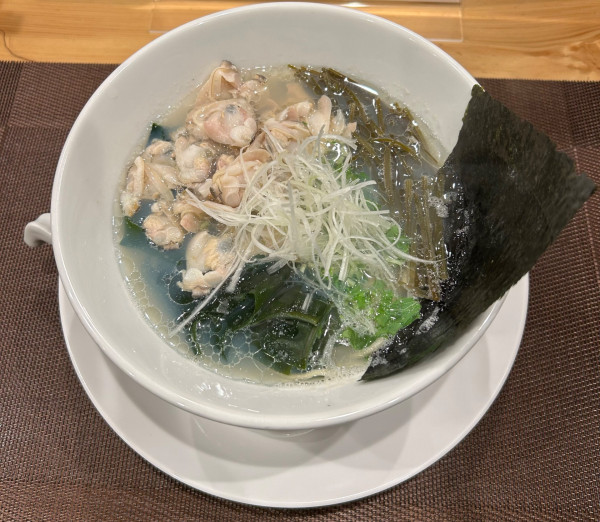 「九十九里蛤潮そば ¥1600」@自家製麺ほんまの写真