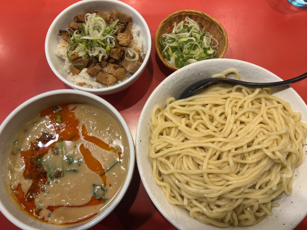「担々つけ麺950円+特盛300円+チャーシュー飯440円」@つけめん工房 浅草製麺所の写真