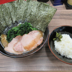 横浜家系ラーメン武蔵家 松戸店の画像