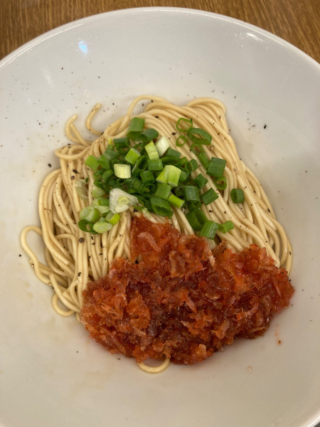 「海老油和え玉¥450」@金麺と金蕎麦の写真