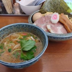 特製魚介とんこつつけ麺