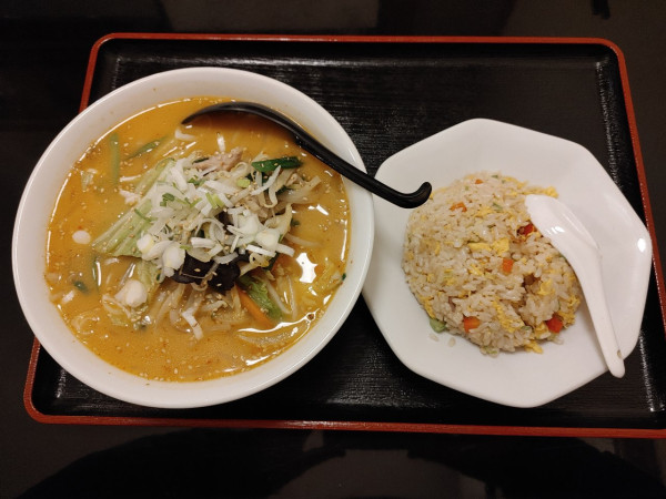 「味噌ラーメンセット　1000円」@中華料理 福苑の写真