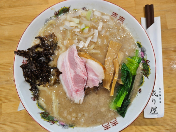 「濃厚らーめん」@魚介豚清湯 成り屋の写真