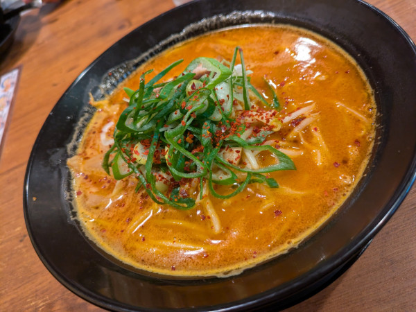 「辛味噌らーめん」@北海道らぁめん 伝丸 42号松阪宮町店の写真