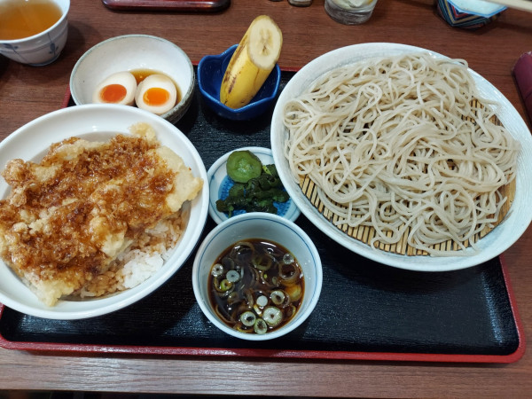 「もり蕎麦と穴子天丼ランチセット 1200円」@そば処 初味の写真
