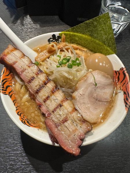 「厳虎ら〜麺(中盛)」@麺屋武蔵 巌虎の写真
