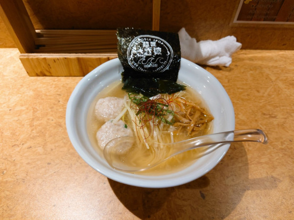 「澄み渡る"極み"塩らぁめん」@麺匠 さざ波の写真