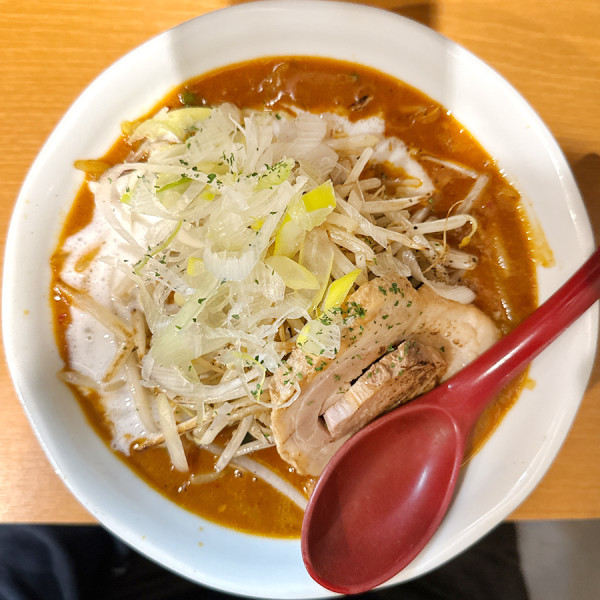 「【12月限定】カレーらーめん」@らーめん蓮 三軒茶屋店の写真