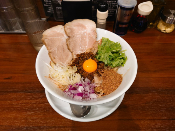 「厚切り肉と鰹のまぜそば」@鰹が昇るまでの写真