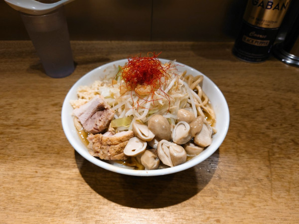 「【限定】グリーンカレーラーメン」@MEN YARD FIGHTの写真