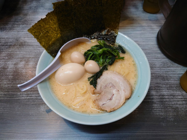 「味玉ラーメン」@横浜家系らーめん 魂心家 あざみ野店の写真