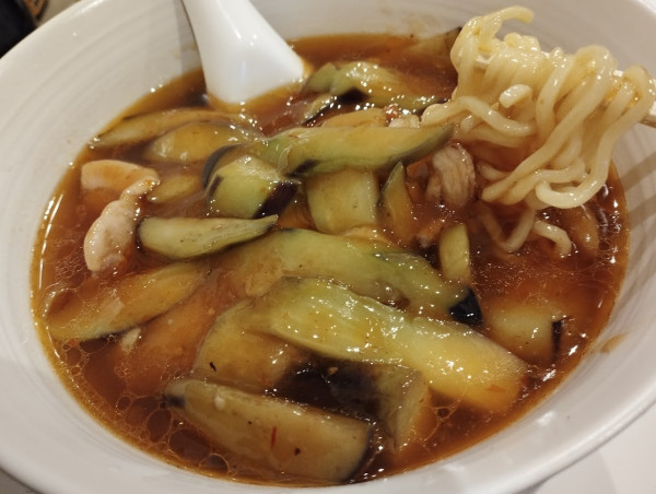 「ナスラーメン(900)」@金門飯店の写真