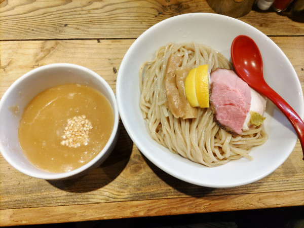 「濃厚つけ麺　大」@麺屋 翔 西新宿本店の写真