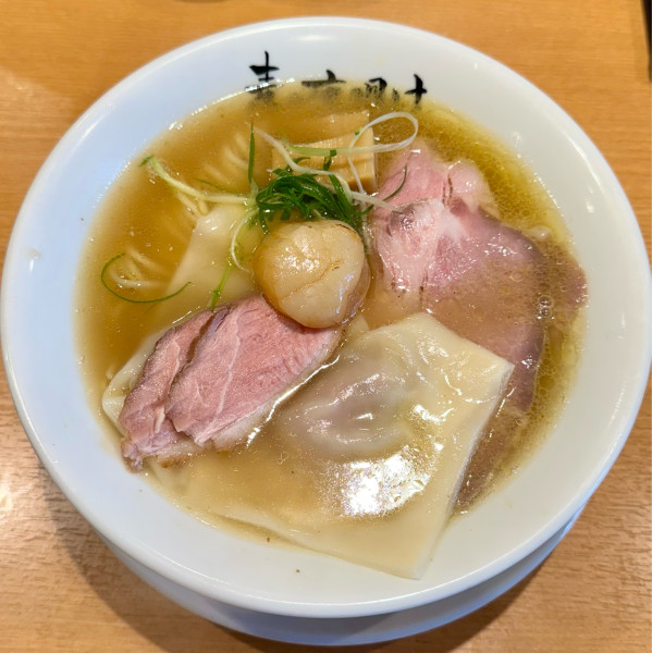 「特製帆立と山椒の中華そば」@麦の夜明けの写真