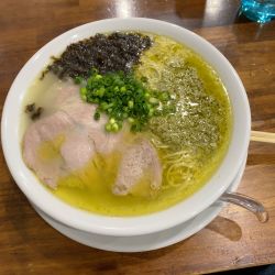牡蠣塩ラーメン