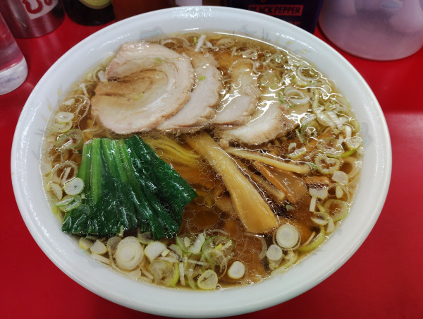 「チャーシューメン 大盛 1300円」@バリバリラーメンの写真