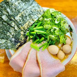 ばんだい流家系らぁ麺900円