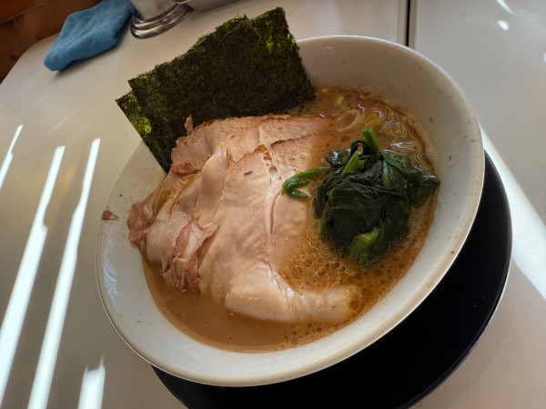 「チャーシューメン」@家系ラーメン ゆくる家の写真
