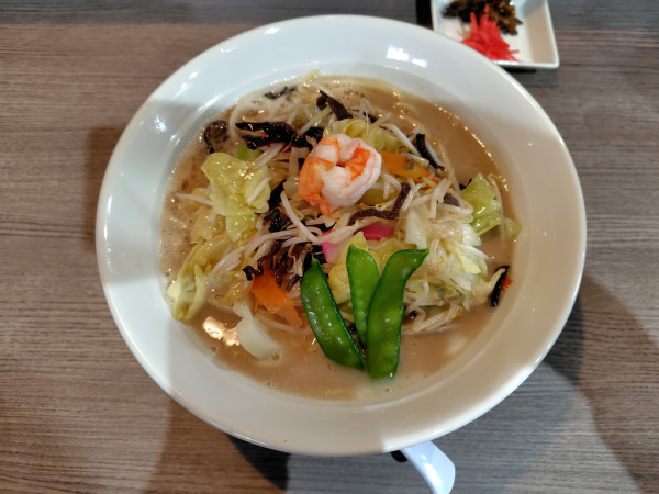 「とんこつちゃんぽん（冬季限定）980円」@龍瞳の写真