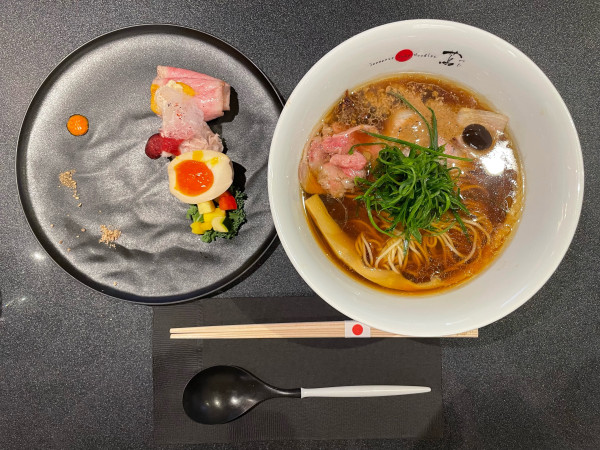 「特製醤油Soba」@Japanese Soba Noodles 蔦の写真
