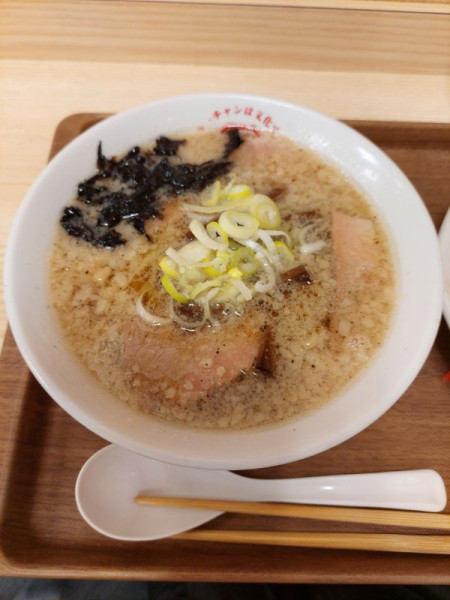 「背脂ラーチャン」@ラーチャン専門 我武者羅 四谷店の写真