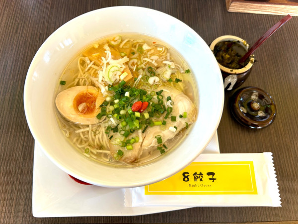 「海の風淡麗塩ラーメン(980⇒650¥)」@8餃子 東小屋店の写真