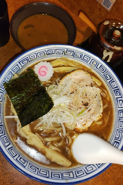 「魚介風味の中華そば」@麺の蔵 かめだ屋の写真