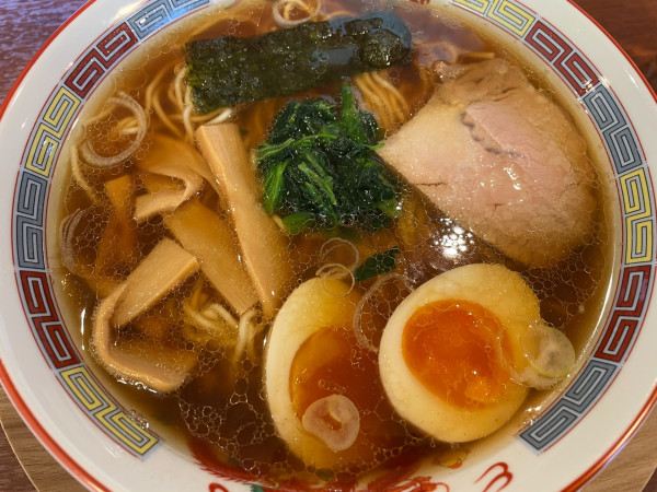 「中華そば：800円＋煮卵：100円」@中華そば 本内の写真