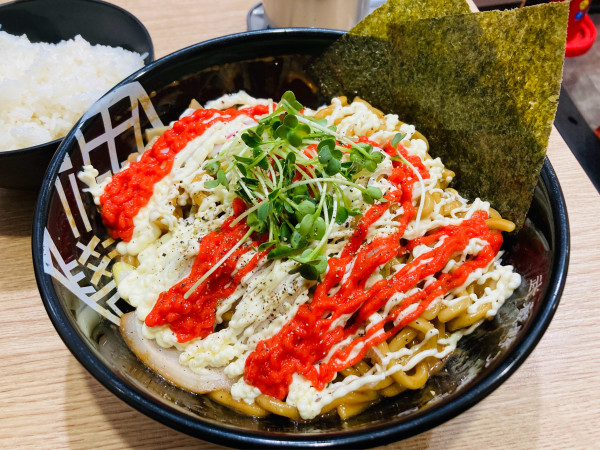 「武蔵野油そば 明太マヨ W盛 無限ライス」@武蔵野アブラ學会 神田店の写真