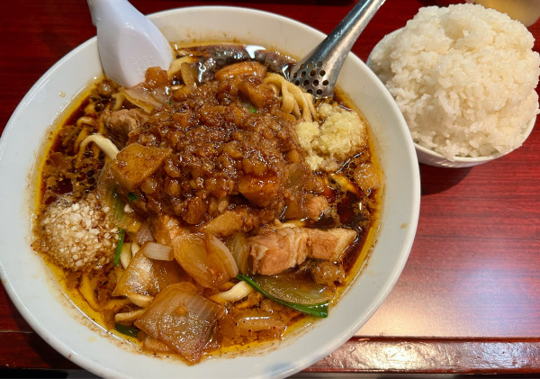 「スタ満ソバ　+ライス」@元祖スタミナ満点らーめん すず鬼の写真