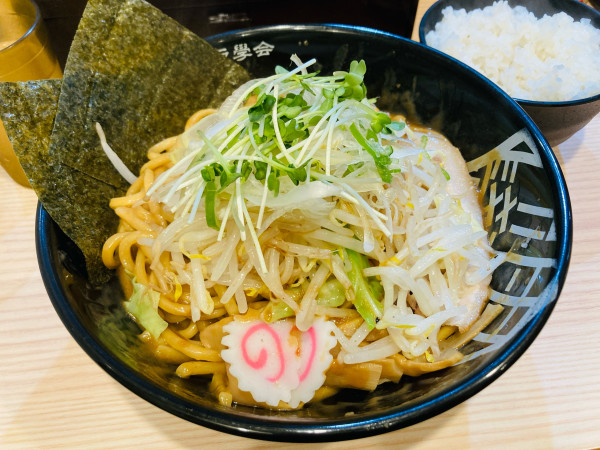「武蔵野油そば 野菜マシ W盛 無限ライス」@武蔵野アブラ學会 神田店の写真