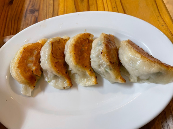 「餃子屋麺定食　￥１１００」@鶴東餃子の写真