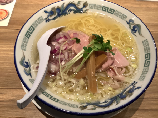 「淡麗上煮干し塩　850円」@麺飯食堂の写真