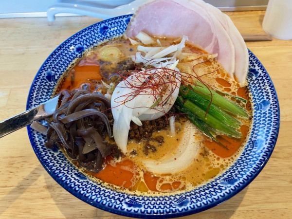 「担々麺 1320円＋白ごはん 100円」@中華そば ひしおの写真