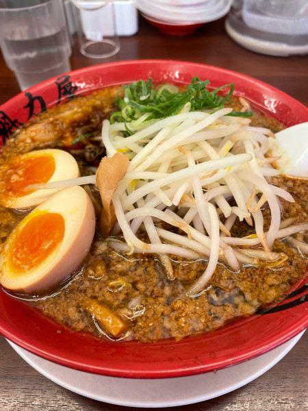 「京都漆黒醤油ラーメン」@ラーメン魁力屋 三鷹大沢店の写真