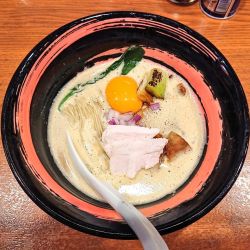 濃厚鶏白湯らーめん(醤油)