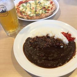 ブラックカレー380円(半額フェア)他