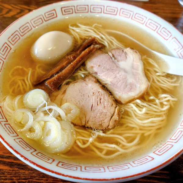 「中華そば+味玉」@中華そば さとう 大船店の写真